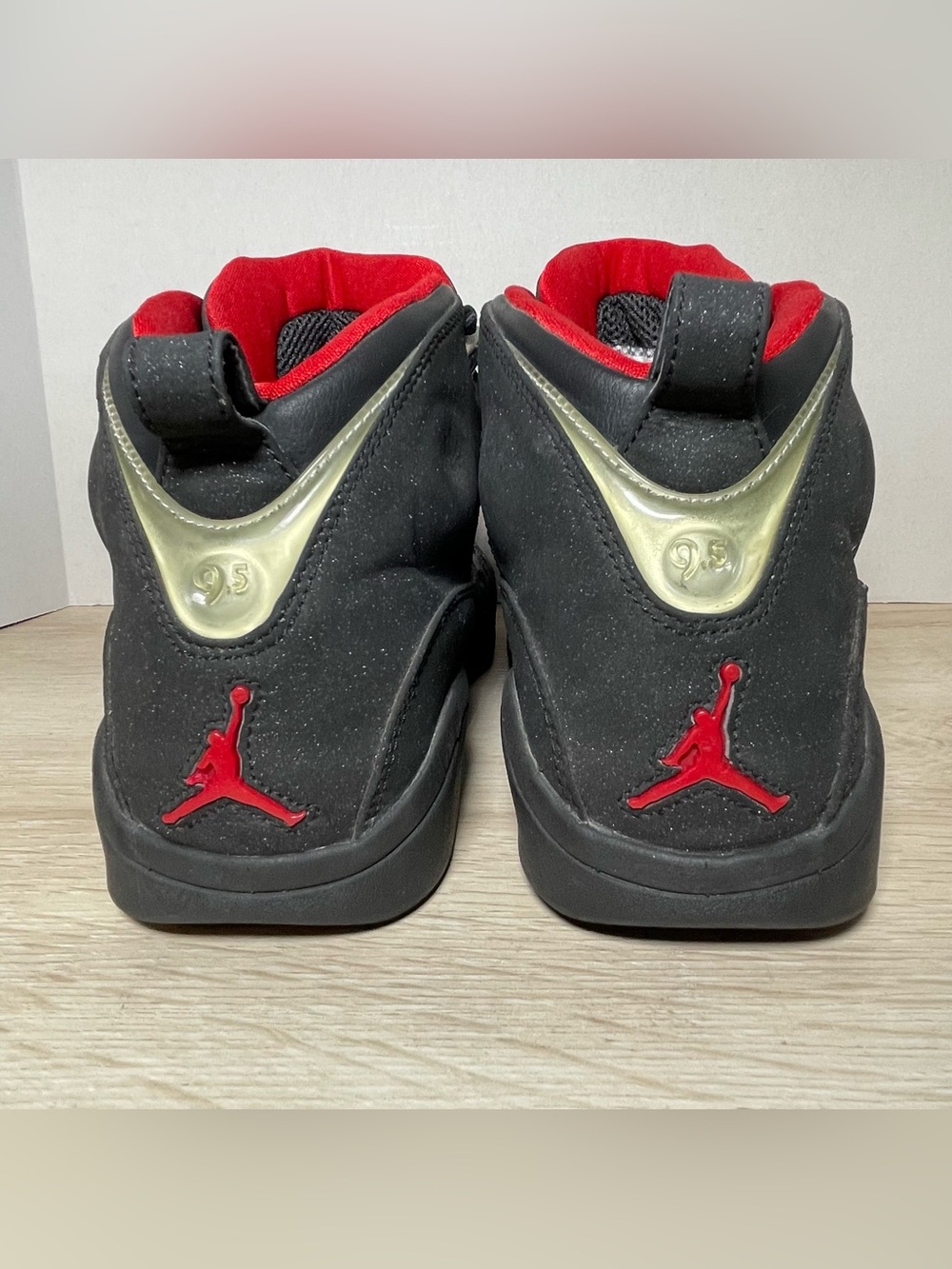 Nike Air Jordans 9.5 Team 314308-001 Mens Black Leather Size 9 Retro Vintage